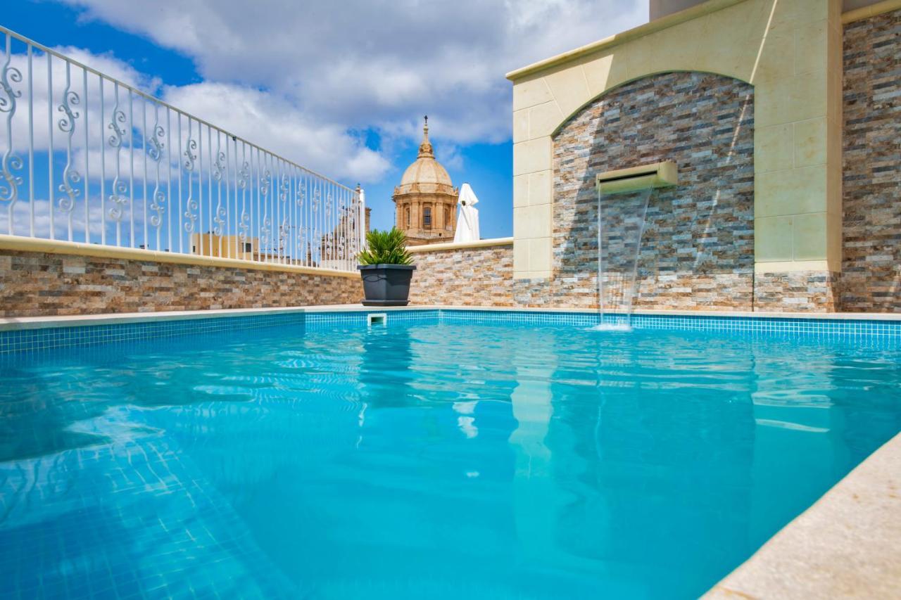 Ta' Dun Martin And Taz-Zija Bed And Breakfast Nadur Bagian luar foto