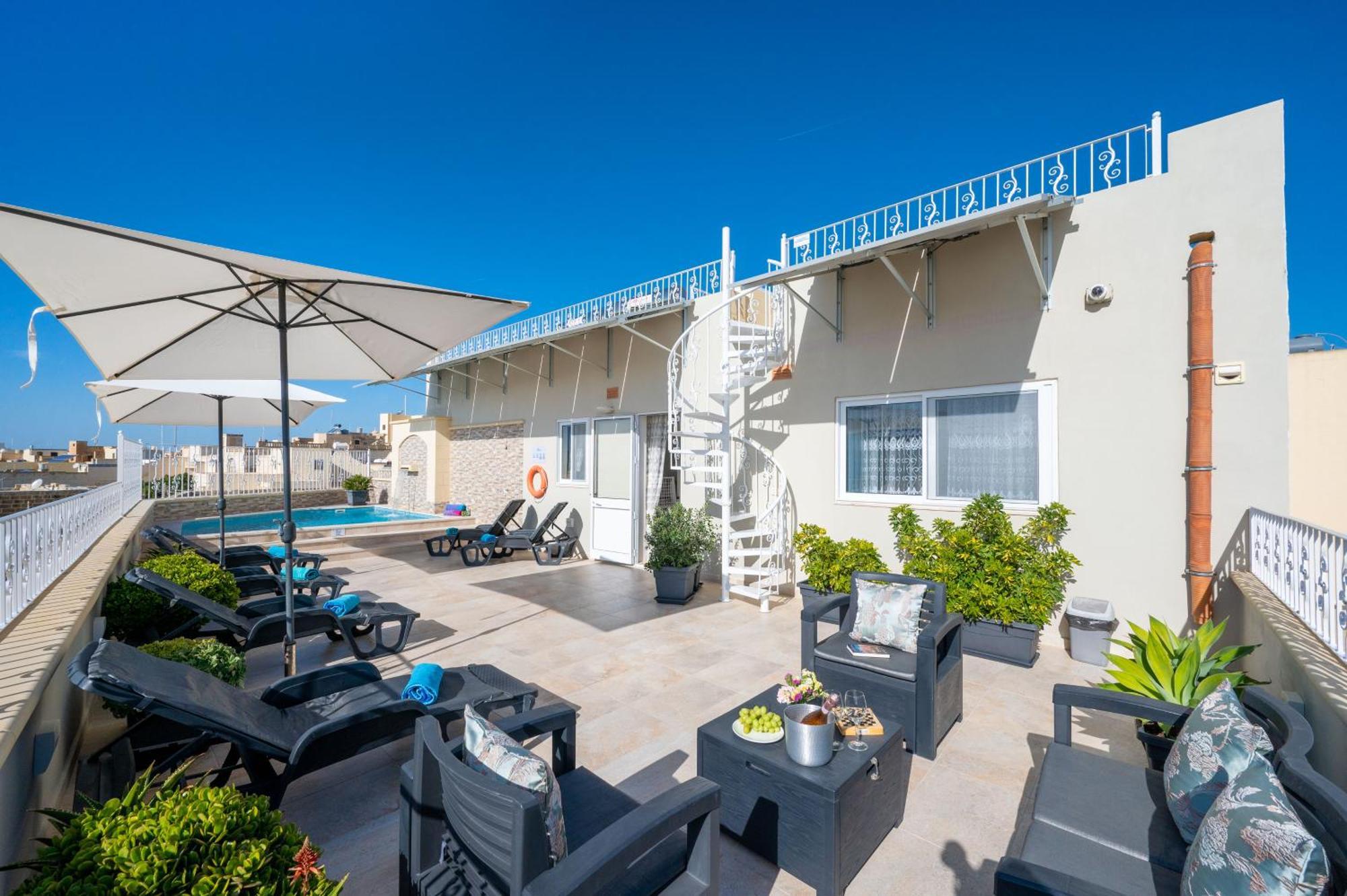 Ta' Dun Martin And Taz-Zija Bed And Breakfast Nadur Bagian luar foto